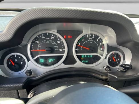 Used 2010 Jeep Wrangler Unlimited Sahara w/ Limited Group AWD/4WD image 14