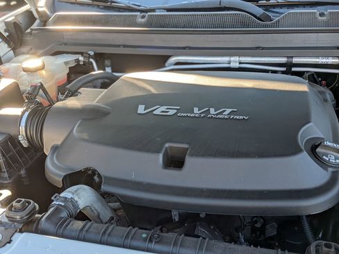 Used 2021 Chevrolet Colorado LT w/ LT Convenience Package image 35