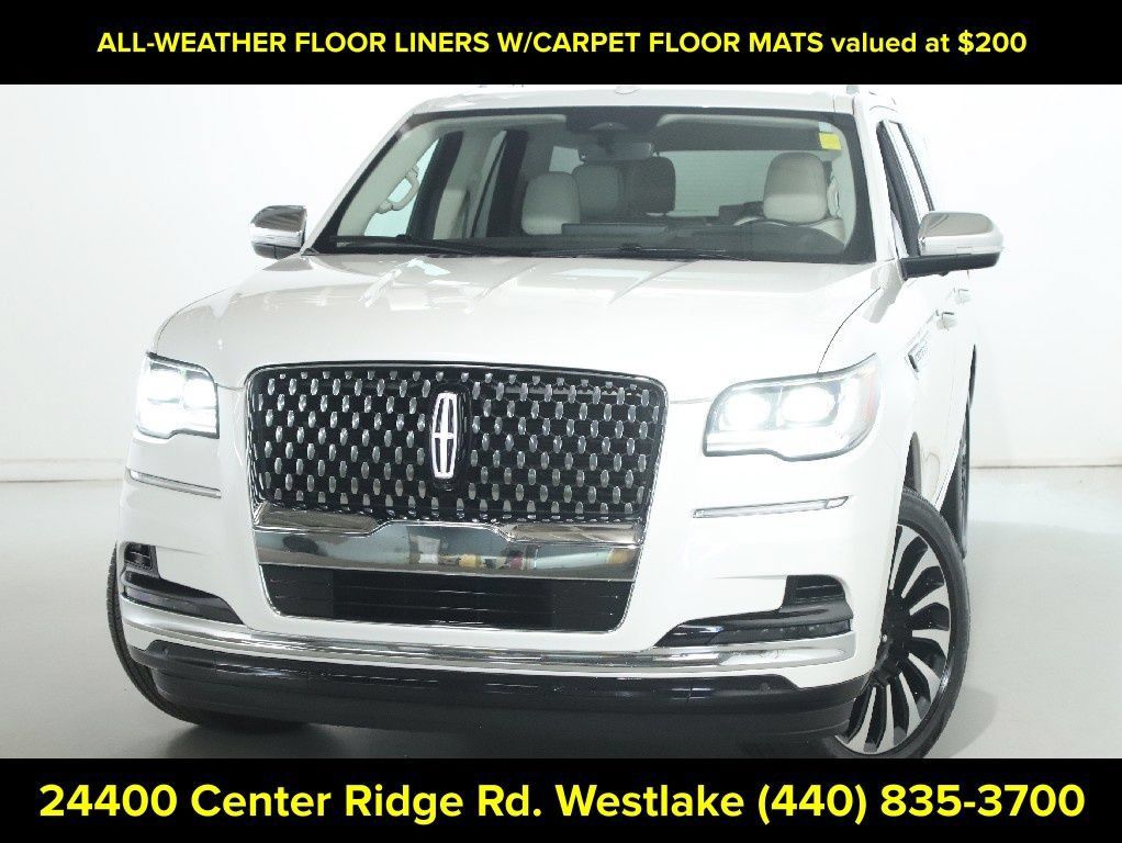 Used 2022 Lincoln Navigator L Black Label AWD/4WD image 3