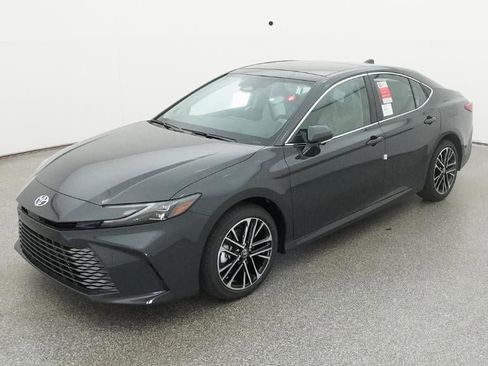 New 2026 Toyota Camry XLE AWD/4WD image 28