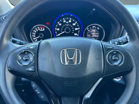Used 2016 Honda HR-V EX image 17