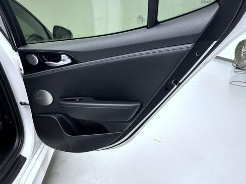 Used 2021 Kia Stinger GT-Line w/ Sun & Sound Package image 17