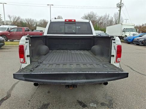 Used 2016 RAM 1500 Laramie w/ Convenience Group image 24