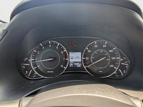 Used 2020 Nissan Armada SL image 13