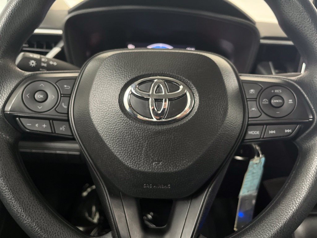 Used 2026 Toyota Corolla LE FWD image 58