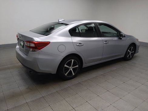 Used 2021 Subaru Impreza 2.0i Premium AWD/4WD image 10