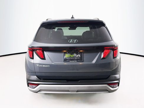 Used 2025 Hyundai Tucson SEL FWD image 7