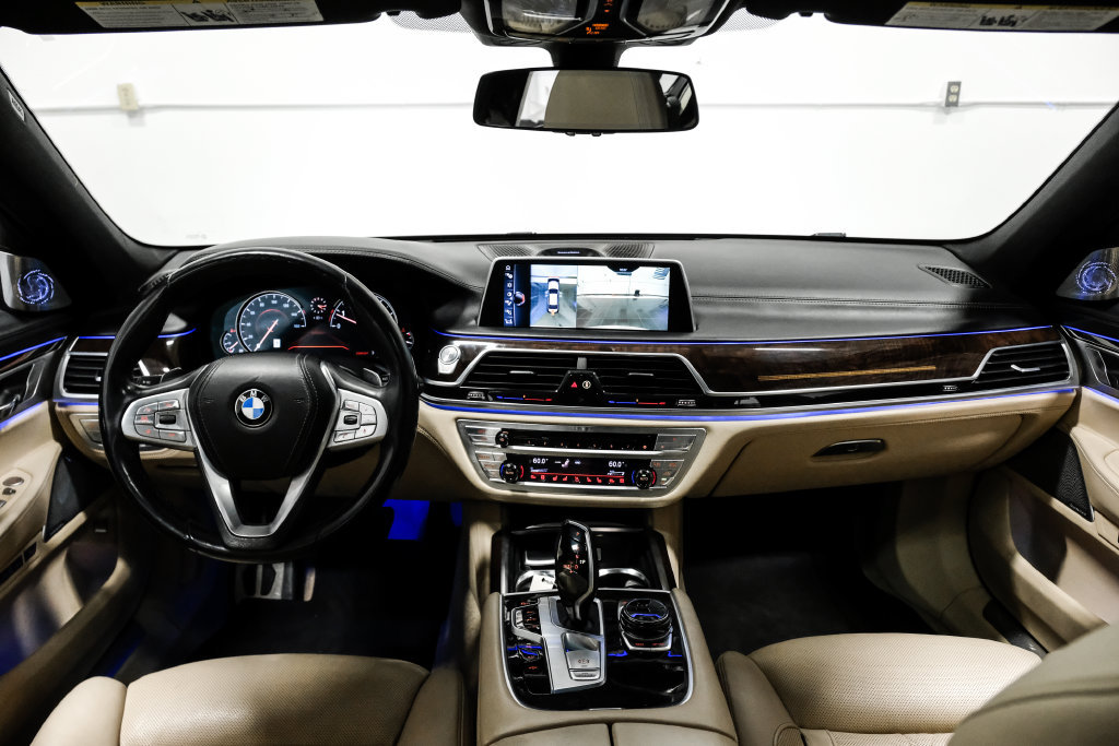 Used 2016 BMW 750i xDrive AWD/4WD image 20