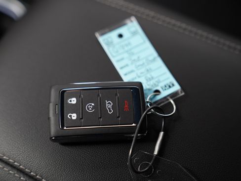 New 2026 Jeep Grand Cherokee Limited w/ Limited Altitude Package image 33