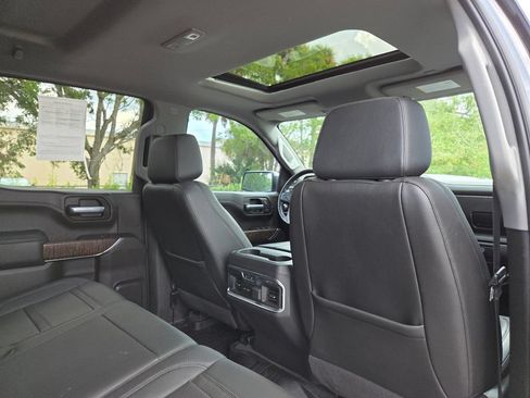 Used 2021 GMC Sierra 1500 Denali w/ Denali Ultimate Package AWD/4WD image 17