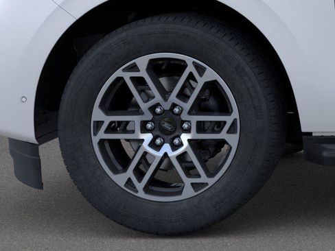 New 2026 Ford Expedition Active image 19