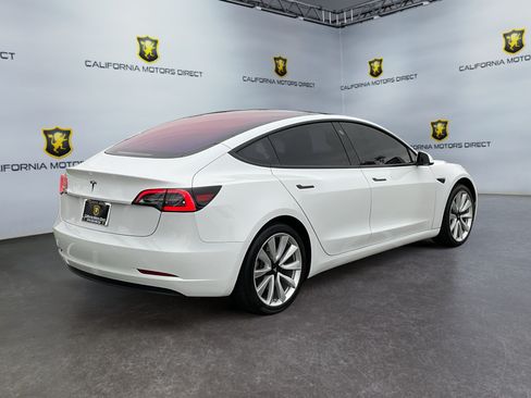 Used 2017 Tesla Model 3 Long Range RWD image 5