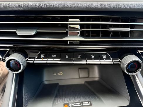 New 2026 Chevrolet Traverse LT AWD/4WD image 26