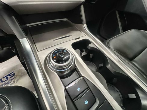 Used 2023 Ford Explorer XLT w/ Equipment Group 202A image 22