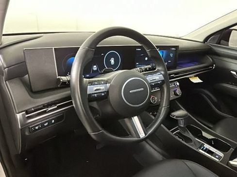 Used 2025 Hyundai Tucson SEL FWD image 13