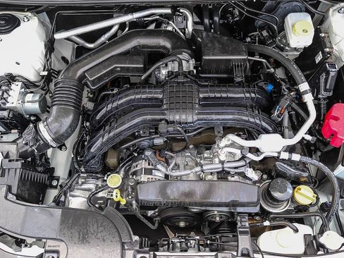 Certified 2025 Subaru Crosstrek 2.0i AWD/4WD image 29