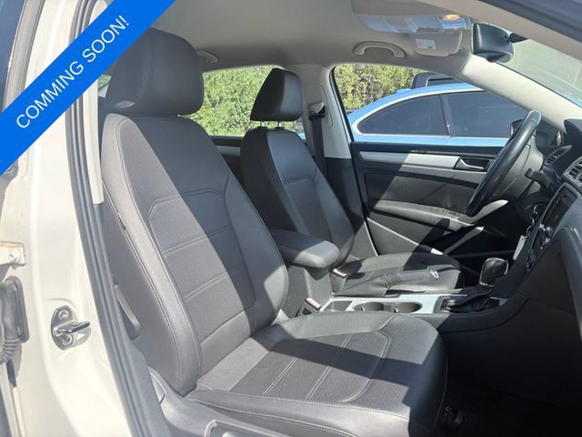 Used 2013 Volkswagen Passat 2.5 SE FWD image 4