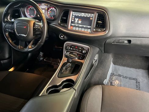 Used 2019 Dodge Challenger R/T Scat Pack image 3