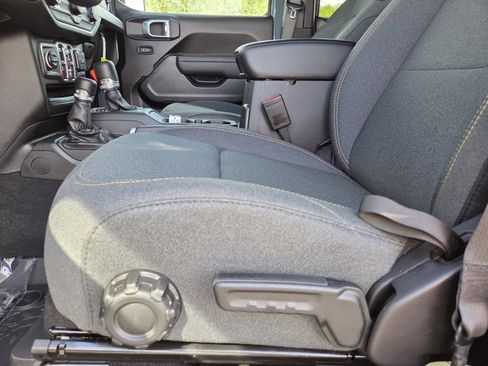 New 2026 Jeep Wrangler Unlimited Sport AWD/4WD image 12