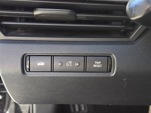 Used 2020 Nissan Altima 2.5 S FWD image 28