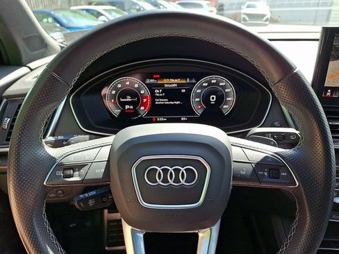 Certified 2023 Audi SQ5 Premium Plus w/ Premium Plus Package AWD/4WD image 19