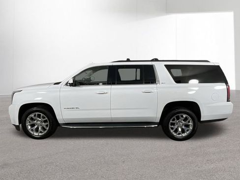 Used 2016 GMC Yukon XL SLT w/ Open Road Package AWD/4WD image 14