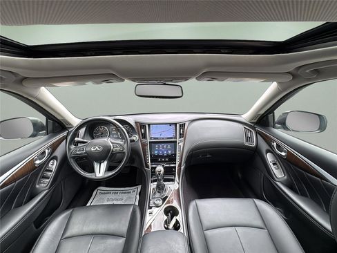 Used 2018 INFINITI Q50 Luxe w/ Essential Package (3.0T Luxe) image 28