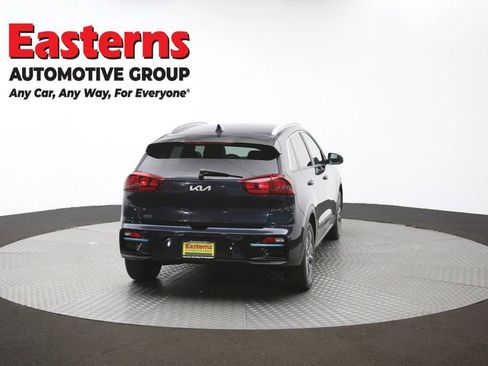 Used 2022 Kia Niro EX w/ Cold Weather Package FWD image 37