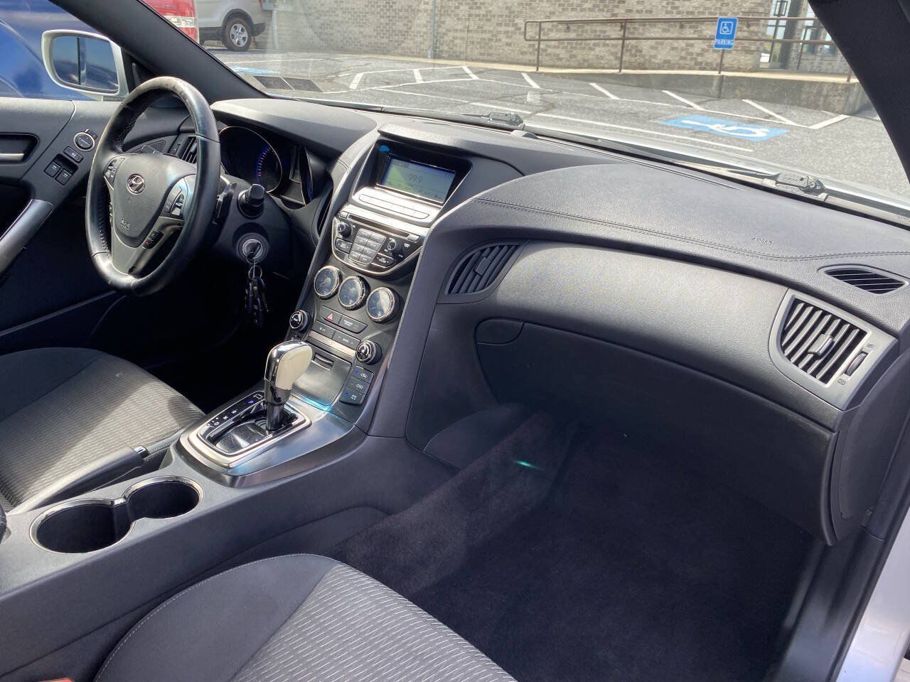 Used 2013 Hyundai Genesis 2.0T RWD image 15