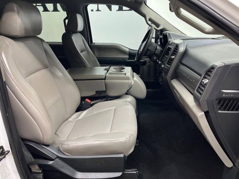 Used 2020 Ford F350 XL w/ Power Equipment Group image 18