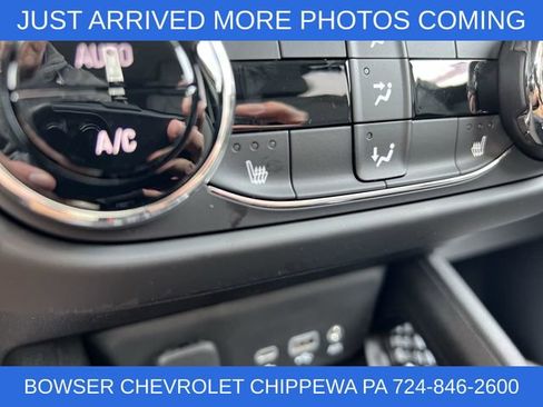 Used 2023 Chevrolet TrailBlazer LT w/ Convenience Package image 14