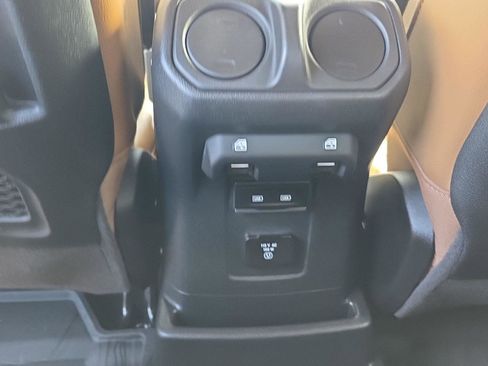 Used 2023 Jeep Wrangler Unlimited Rubicon 4xe w/ Steel Bumper Group AWD/4WD image 24