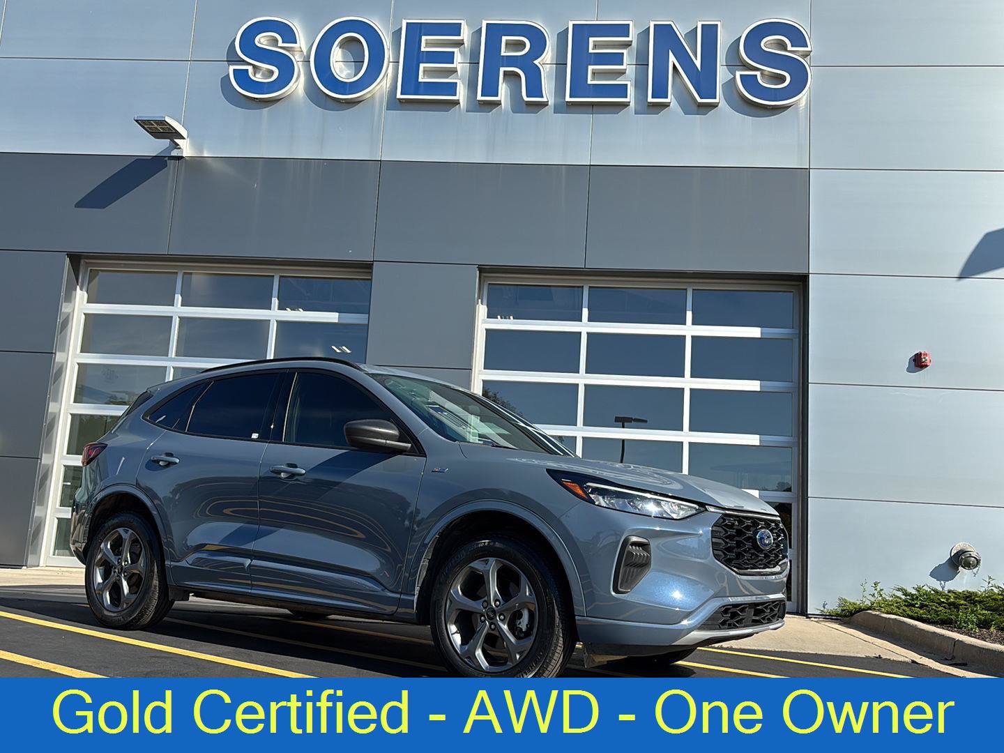 Certified 2024 Ford Escape ST-Line w/ Tech Pack #1 AWD/4WD image 1