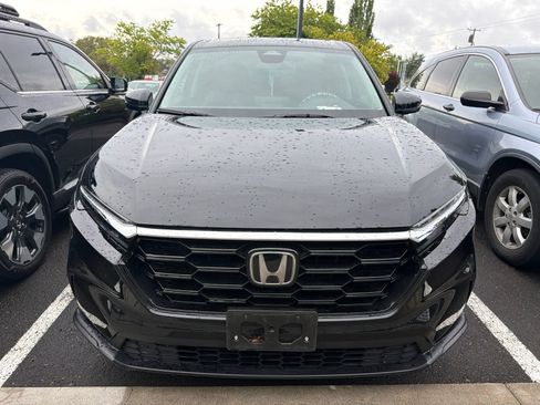 Used 2026 Honda CR-V EX image 2
