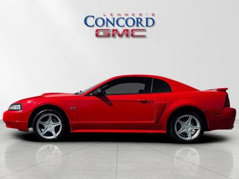 Used 2001 Ford Mustang GT RWD image 7