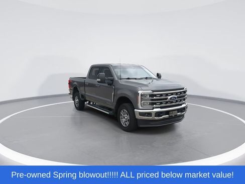 Used 2024 Ford F250 Lariat AWD/4WD image 2