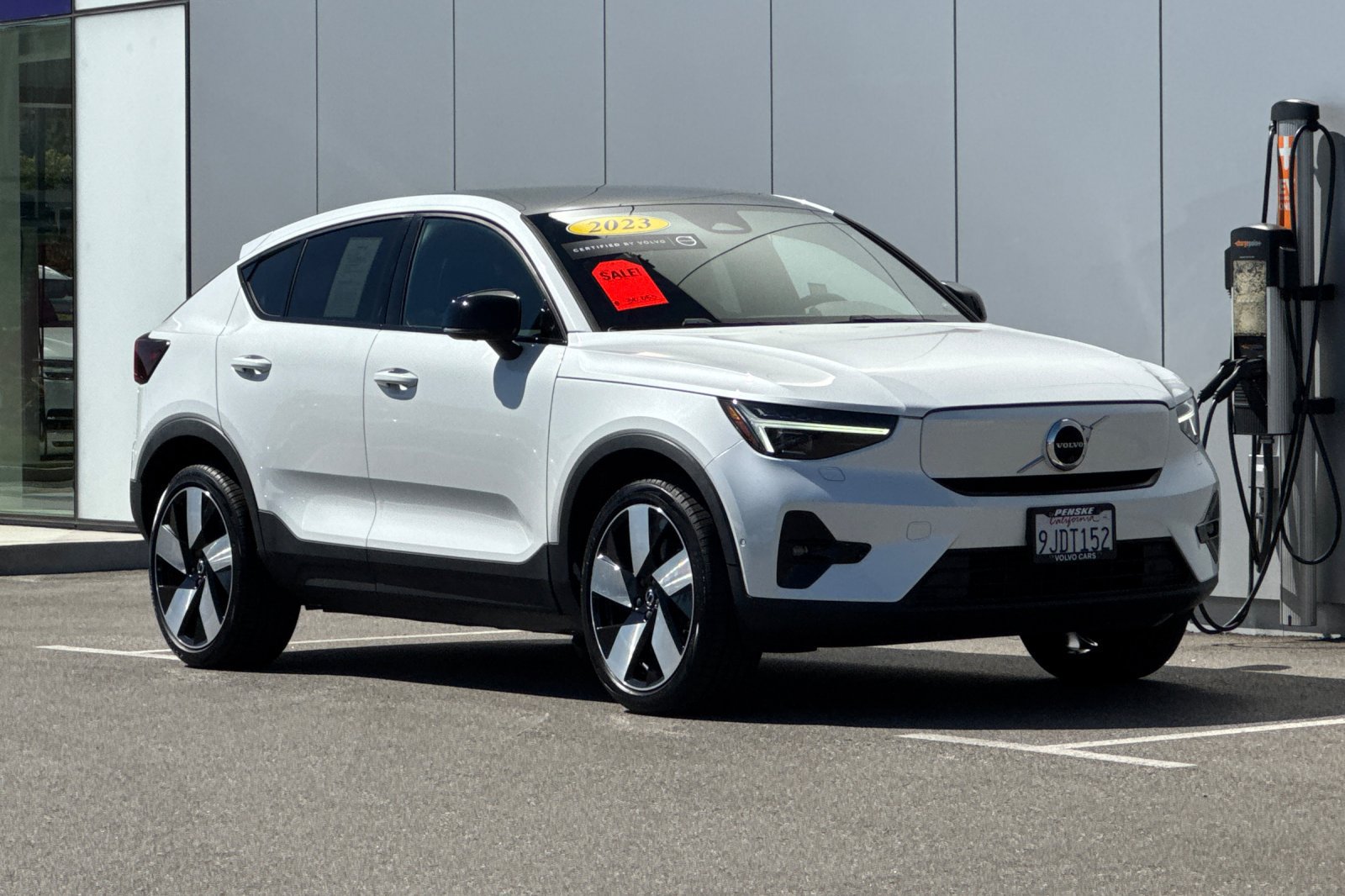 Used 2023 Volvo C40 P8 Recharge Ultimate AWD/4WD image 7
