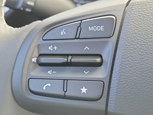 New 2026 Hyundai Venue SEL image 8