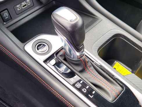 Used 2024 Nissan Sentra SR w/ SR Premium Package FWD image 12