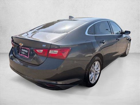 Used 2017 Chevrolet Malibu Hybrid FWD image 5