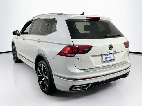 Used 2022 Volkswagen Tiguan SEL R-Line image 7