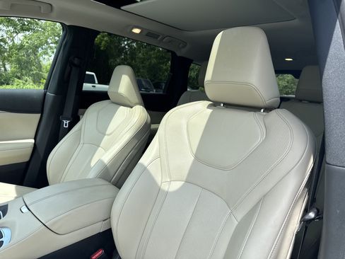 Used 2023 INFINITI QX60 Sensory w/ Vision Package AWD/4WD image 14