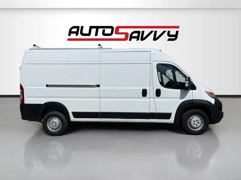 Used 2024 RAM ProMaster 2500 w/ Safety Group FWD image 8
