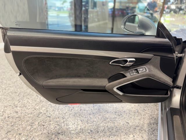 Used 2015 Porsche 911 GT3 RWD image 18