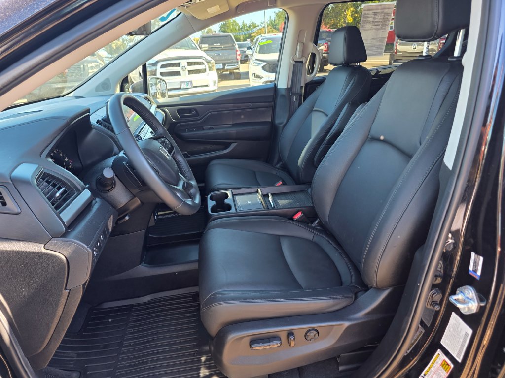 Used 2026 Honda Odyssey EX-L image 3