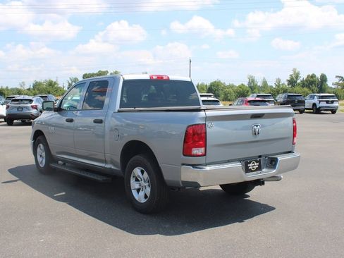 Used 2022 RAM 1500 Tradesman w/ Chrome Plus Package RWD image 7