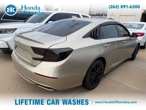 Used 2020 Honda Accord LX image 2