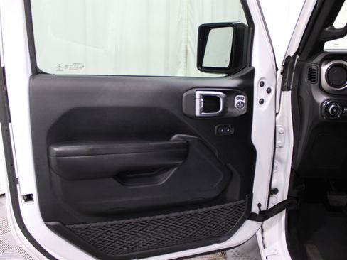 Used 2021 Jeep Wrangler Unlimited Sport image 6