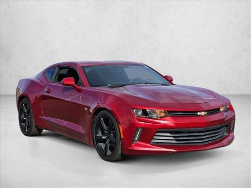 Used 2018 Chevrolet Camaro LT w/ Technology Package image 3