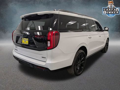 Used 2025 Ford Expedition Max Platinum w/ Stealth Appearance Package AWD/4WD image 4